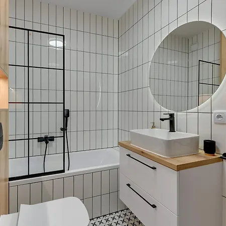 Horizon 162 - Sea View By Grand