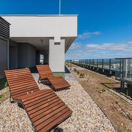 Horizon 162 - Sea View By Grand